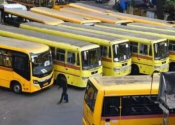 मागण्या मान्य करा, अन्यथा बस बंद! ऐन परीक्षेच्या तोंडावर राज्यातील स्कूलबस चालकांचा संपाचा इशारा