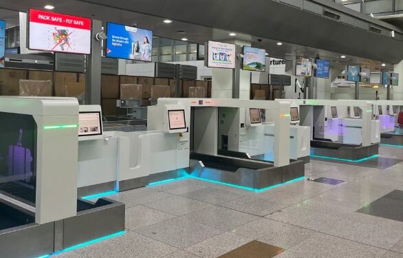 मुंबई विमानतळावर सेल्‍फ SELF BAG DROP काऊंटर्स सुरू! आता प्रवाशांचा प्रवास अधिक सुखकर