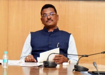 सावधान! आता ई-रिक्षा आणि ई-बाईकसाठीही परवाना अनिवार्य – परिवहन मंत्री प्रताप सरनाईक यांची घोषणा