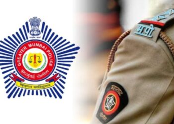 मुंबई पोलिसांच्या गणवेशावर आता ‘तिसरा डोळा’! पोलिसांच्या प्रत्येक हालचालीचे होणार थेट रेकॉर्डिंग