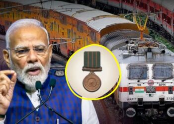 देशाच्या रक्षकांसाठी रेल्वेचे दरवाजे खुले! शौर्यपदक धारकांना कुटुंबासह आयुष्यभरासाठी मोफत प्रवासाची भेट – मोदी सरकारचा निर्णय