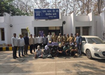 नागपूर पोलिसांची मोठी कारवाई, बारमध्ये खंडणीसाठी हैदोस घालणारी टोळी गजाआड!