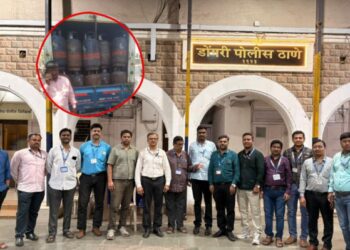 वाडीबंदर परिसरात शिधावाटप विभागाची धाडसी कारवाई; ४५१ सिलिंडरसह ४० लाखांचा मुद्देमाल जप्त