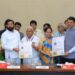 आता महिला, दिव्यांग अन् विद्यार्थ्यांना मिळणार एसटी बस प्रवासात विशेष सवलत मुख्यमंत्री फडणवीसांच्या हस्ते ‘NCMC स्मार्ट कार्ड’चे लोकार्पण