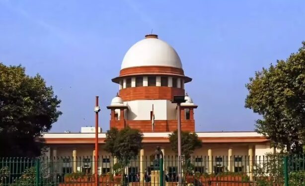 “नो-पार्किंग! ६० दिवसांत महामार्गावरील अवैध ढाबे आणि हॉटेल हटवा” – सुप्रीम कोर्टाचा दणका