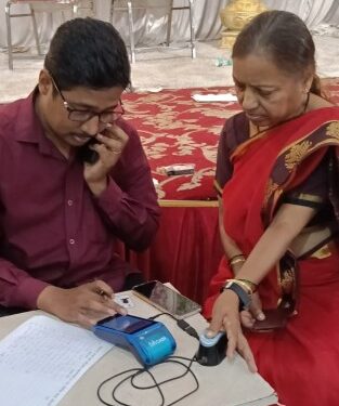 एनसीएमसी कार्डसाठी आता आगारात जाण्याची गरज नाही; प्रत्येक तालुक्यातील ज्येष्ठ नागरिक संघात नोंदणी सुरू