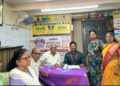 परळमध्ये एनसीएमसी कार्ड नोंदणी शिबिरास उत्स्फूर्त प्रतिसाद; ७० ज्येष्ठ नागरिक लाभार्थी