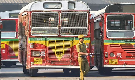 बेस्ट कर्मचाऱ्यांचा बेमुदत संप; मुंबईची बस आणि वीज सेवा विस्कळीत होण्याची शक्यता!
