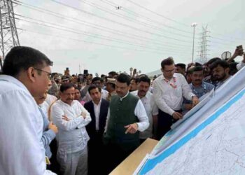 दिल्ली–मुंबई द्रुतगती मार्गामुळे प्रवासाला वेग, उद्योग आणि मालवाहतुकीला नवी चालना! – मुख्यमंत्री देवेंद्र फडणवीस