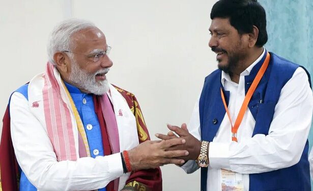 २०२९ आणि २०३४ मध्येही देशाच्या सत्तेवर पंतप्रधान मोदीच विराजमान होणार! – रामदास आठवलेंचा दावा