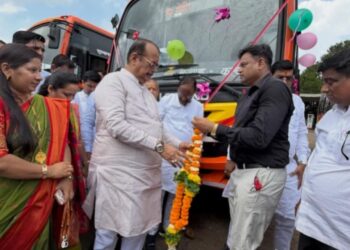कल्याण–मुरबाड मार्गावर दहा नव्या एसटी बस दाखल; आता दर १५ मिनिटांनी मिळणार सेवा!