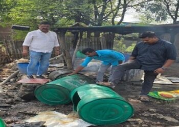 पिंपरी-चिंचवडच्या दुर्घटनेनंतर वसई-विरार पोलीस सतर्क! जंगलातील बेकायदेशीर हातभट्ट्या केल्या उद्ध्वस्त