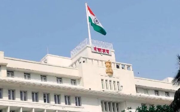 आता मंत्रालयात तुमची कामं होणार झटपट! मंत्रिमंडळाकडून मंत्रालयाची मोठी पुनर्रचना