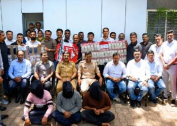 खाकी वर्दीचा गैरवापर करत दरोडा टाकणारी टोळी जेरबंद! नाशिक पोलिसांकडून ७० लाखांच्या लुटीचा छडा