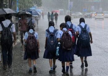 राज्यात अतिवृष्टीचा इशारा कायम; मुंबई, ठाण्यासह अनेक जिल्ह्यांत सतर्कतेचे आदेश, शाळांना सुट्टी!