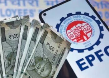 EPFOचा मोठा निर्णय! १,८०० रुपयांपर्यंत PF योगदान अनिवार्य