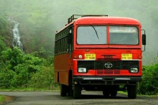 महापुराचा लालपरीला मोठा ब्रेक! चार दिवसांत उत्पन्नात ३० ते ३५ टक्क्यांची घट