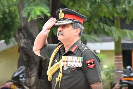 ‘ऑपरेशन सिंदूर’चे नायक लेफ्टनंट जनरल राजेश पुष्कर दक्षिण मुख्यालयाचे नवे आर्मी कमांडर!