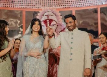पार्थ पवार-कायनात दारा यांचा पुण्यात साखरपुडा; राजकीय दिग्गजांच्या उपस्थितीत पार पडला कौटुंबिक सोहळा