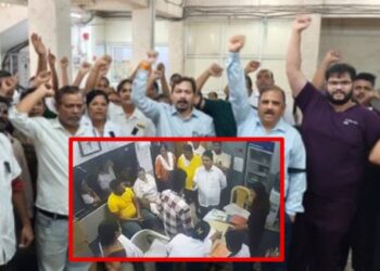 डॉक्टरांवरील हल्ल्याच्या निषेधार्थ आंदोलन; रमेश म्हात्रे यांचे नगरसेवक पद रद्द करण्याची मागणी
