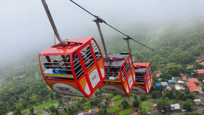 रायगड पर्यटनाची उंच भरारी! ऐतिहासिक किल्ल्यांसह ५ पर्यटन केंद्रांवर रोप-वेचे जाळे