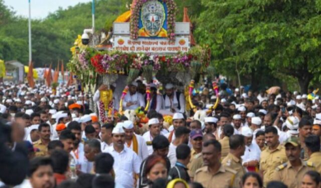 वारकऱ्यांच्या सुरक्षेसाठी सातारा पोलीस हायअलर्टवर; माऊलींच्या पालखीसाठी सातारा पोलिसांचा तगडा बंदोबस्त