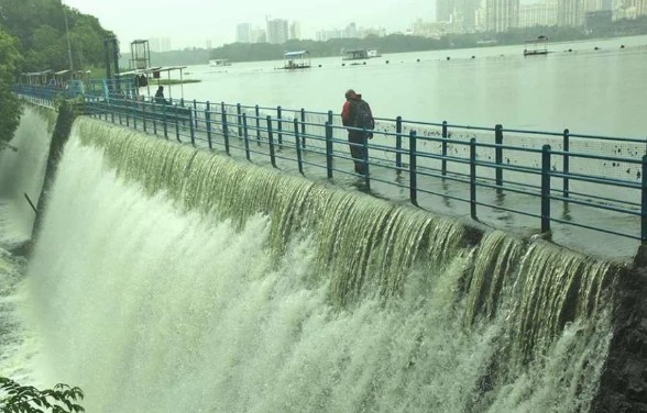 मुंबईला पाणीपुरवठा करणारा ‘तानसा’ तलाव ओव्हरफ्लो!