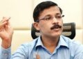 पुण्यात तुकाराम मुंढे ॲक्शन मोडमध्ये! २४ तासांत १० परवाने रद्द; ‘गोल्डन बेकरी’ही सील