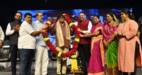 अशोक सराफ यांनी मराठी सिनेमाला वेगळी उंची दिली – मुख्यमंत्री देवेंद्र फडणवीस