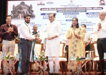 ‘शासन आपल्या दारी’पासून ‘समाधान’पर्यंत; महसूल समाधान शिबिरातून एक लाख नागरिकांना लाभ – विधानसभा अध्यक्ष राहुल नार्वेकर