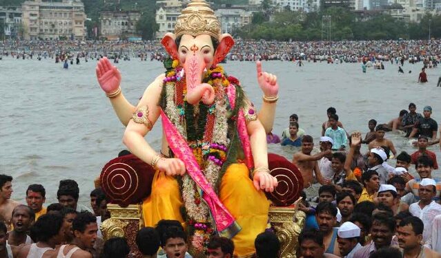 नागपुरात गणेश विसर्जन मिरवणुका होणार हायटेक! गर्दी आणि वाहतूक कोंडी रोखण्यासाठी वाहनांवर बसवणार ‘GPS’