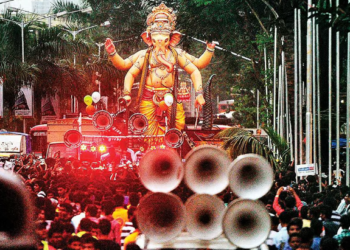 गणेशोत्सवात ध्वनिक्षेपकांना ४ दिवस रात्री १२ वाजेपर्यंत परवानगी; मंडळांची आणखी एका दिवसाची मागणी