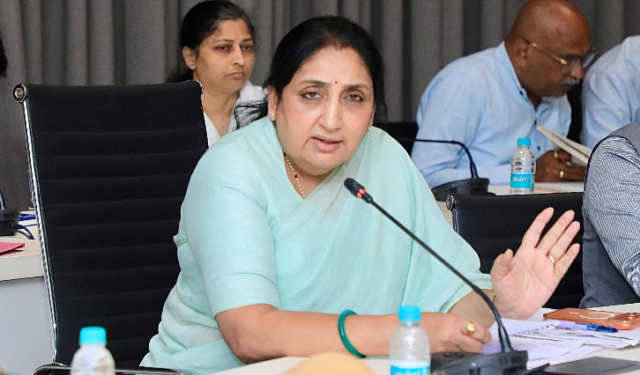 चाकणच्या सर्वांगीण विकासासाठी विविध यंत्रणांनी समन्वयाने काम करावे – उपमुख्यमंत्री सुनेत्रा पवार