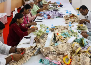 अवघ्या ७२ तासांत लालबागच्या राजाच्या दानपेटीत पैशांचा पाऊस! ‘त्या’ आकड्याने सर्वांनाच चक्रावून सोडले