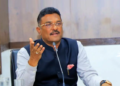 एसटीला आर्थिक बळ देण्यासाठी ‘विना वाहक’ बससेवा घेणार गती! – सरनाईकांचे निर्देश
