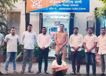 ATM मध्ये वॉकीटॉकीचा हायटेक सापळा! महिलेची ₹९० हजारांची फसवणूक करणाऱ्या भामट्याला बोईसर पोलिसांची अटक