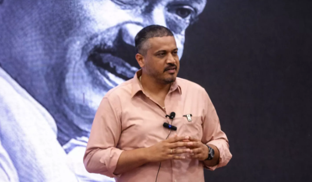 अजित पवारांच्या मृत्यूमागे ‘तो’ मफलरवाला नेता? १० ऑक्टोबरला रोहित पवार करणार सर्वात मोठा गौप्यस्फोट