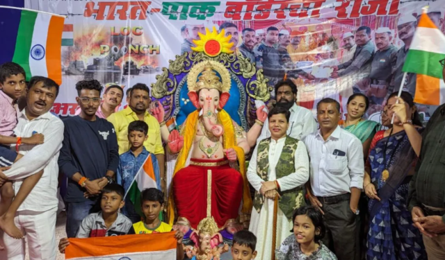 अखंड भारताच्या रक्षकांसाठी १७ व्या वर्षी ‘किंग ऑफ LOC’ बाप्पा जम्मू-काश्मीरकडे रवाना!