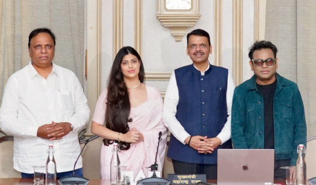 गायनसम्राज्ञी आशा भोसले यांच्या ९३ व्या जयंतीनिमित्त ‘आशा फॉरएव्हर’ गाण्याचे लोकार्पण