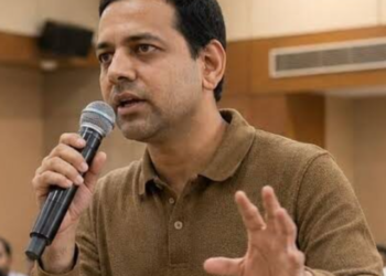 विद्यानंद बापट यांच्यावरील हल्ल्यानंतर पुणेकर आक्रमक; रविवारी आंदोलनाची हाक!