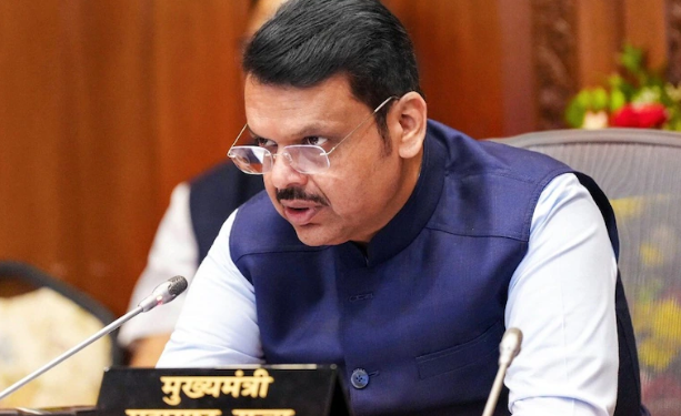 मुख्यमंत्र्यांकडून दुष्काळी परिस्थितीचा आढावा; २ दिवसांत मदतीची घोषणा