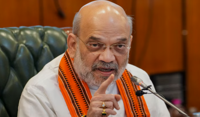 २१ राज्यांत ‘UCC’ लागू करणार, एक-एक घुसखोर शोधून हाकलणार! – अमित शाहांचा मुंबईतून थेट अन् कडक इशारा