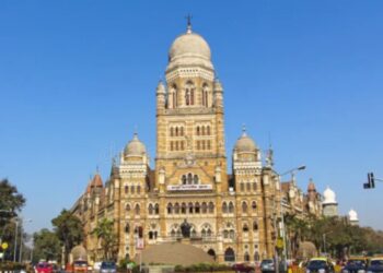 गणेशोत्सव मंडळांच्या जाहिरातींवर महापालिकेचे निर्बंध; १०० मीटरपर्यंतच परवानगी